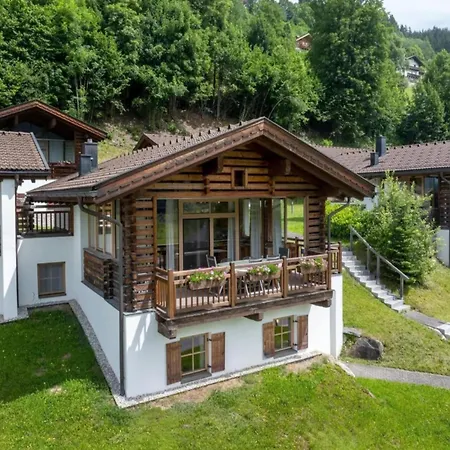 Pinzgau Ski Chalet Retreat With Balcony Hébergement de vacances